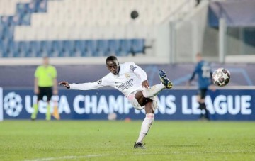 开云登录入口地址-“砖头”变“金砖”！低调门迪主导皇马客胜大戏