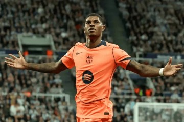 马卡：拉什福德买断选项6月到期，巴萨希望降价并分3期付款