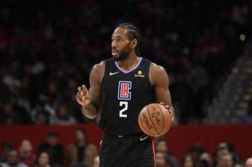 开云体育app-卡瓦伊状态低迷乔治归期未定 豪华快艇又要崩盘？